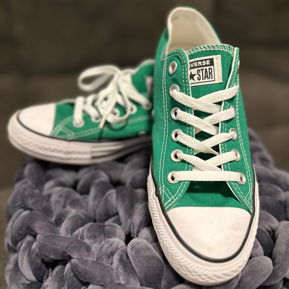 Converse Sneakers in Green and White